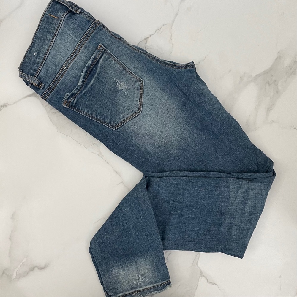 Ripped Jean “Jegging” Size 3 - Picture 2 of 4
